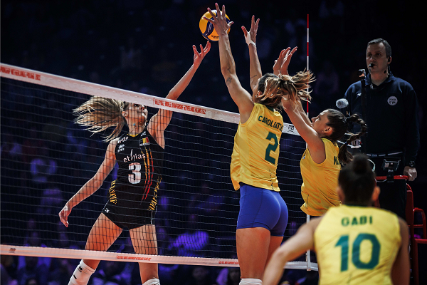 Brasil Vence A B Lgica E Se Classifica Para As Quartas De Final